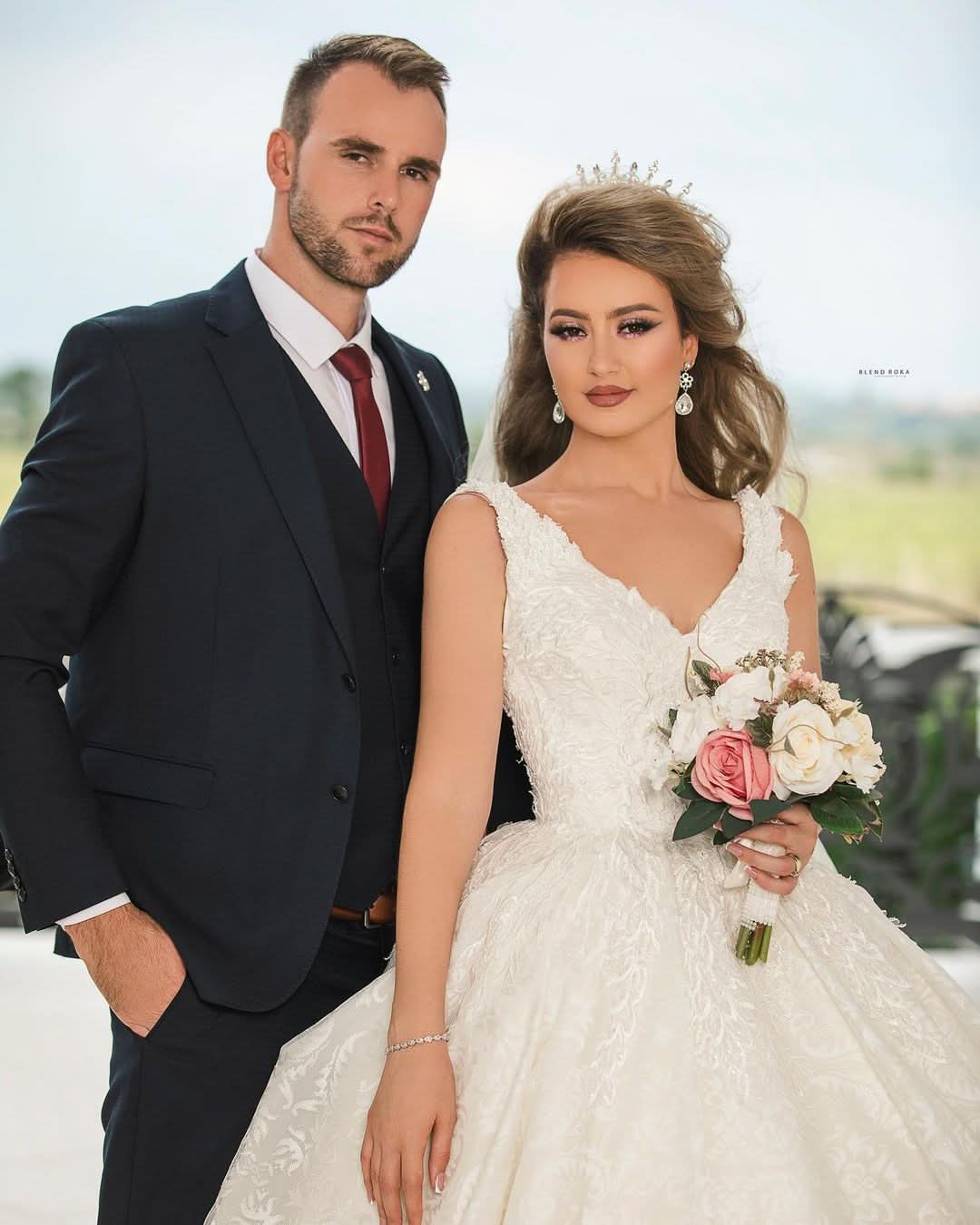 Long Princess V-Neck Wedding Dress with Tulle Lace BM bride