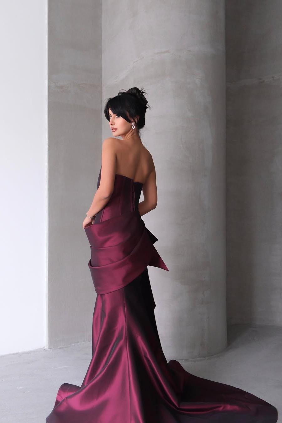 Chic Strapless Sleeveless Mermaid Long Prom Dress With Pleated BMBRIDE