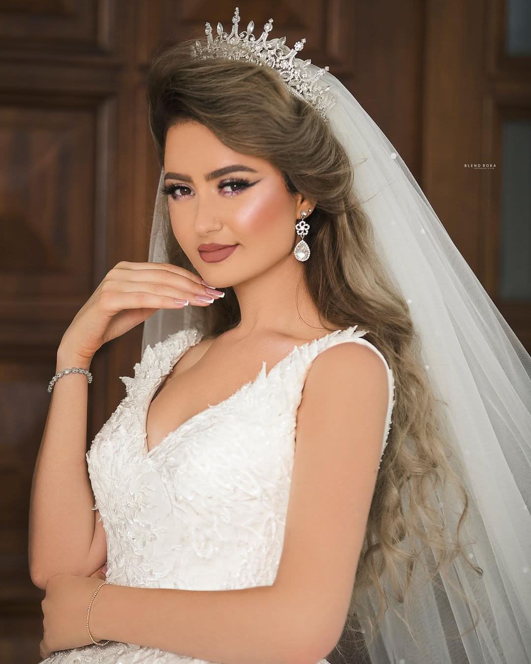 Long Princess V-Neck Wedding Dress with Tulle Lace BM bride