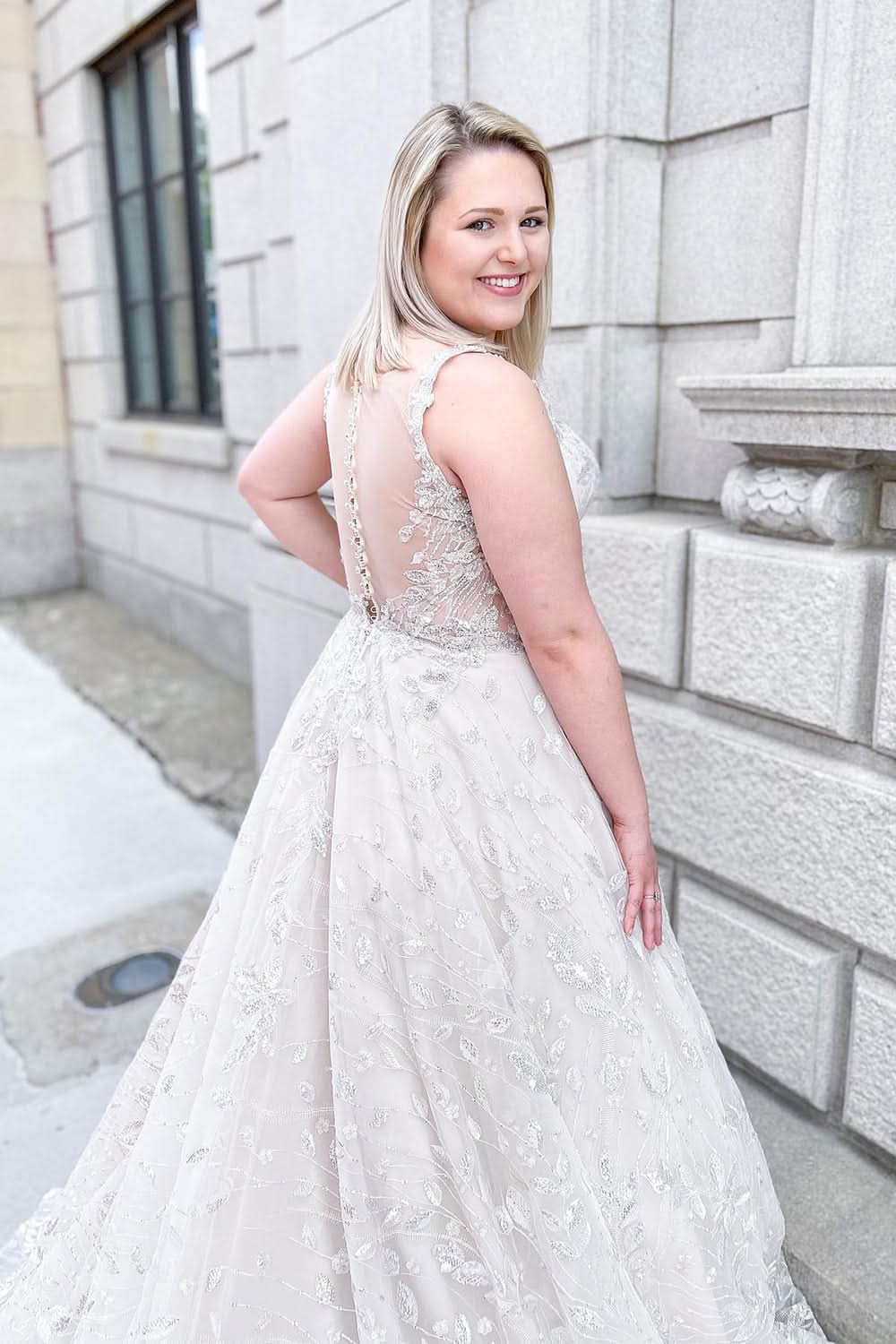 Gorgeous Sweetheart Wide Strap Lace Wedding Dress with Tulle A-Line BM bride