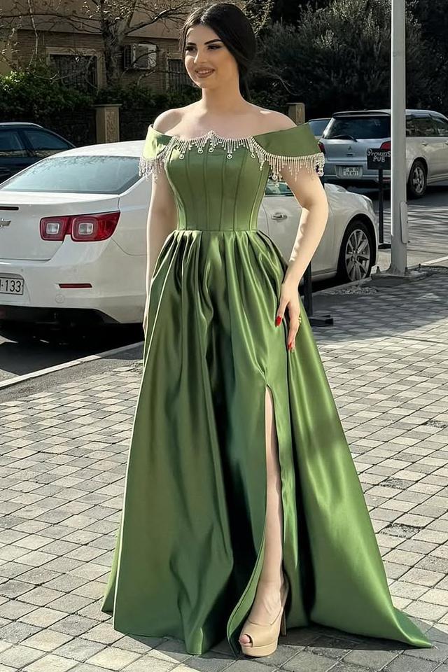 Off the Shoulder Sleeveless Long Split Prom Dress With Pleated Beading
