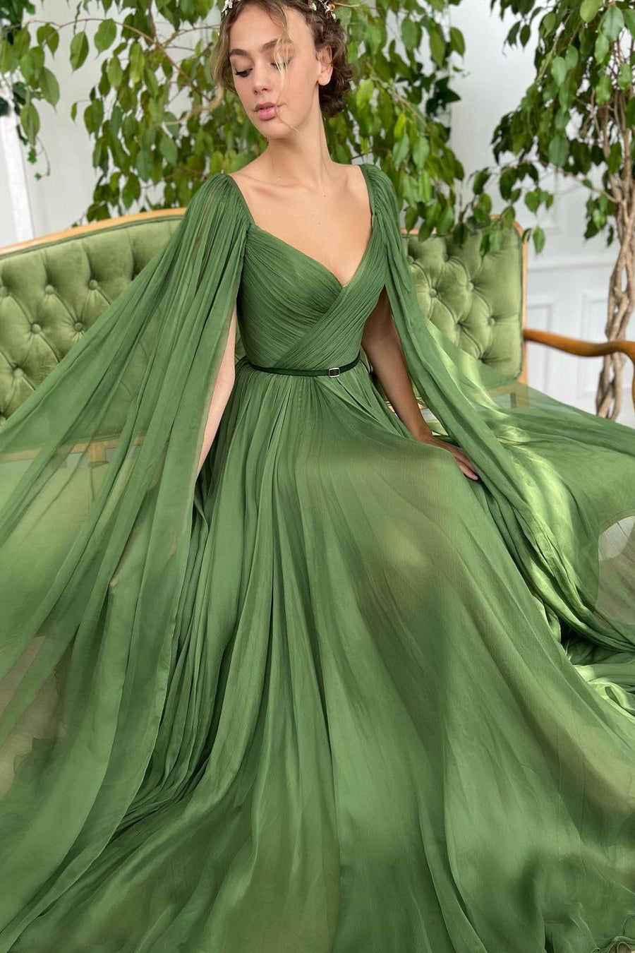Elegant Green Long Sleeves Formal Belt Prom Dress Tulle With Split BMBRIDE