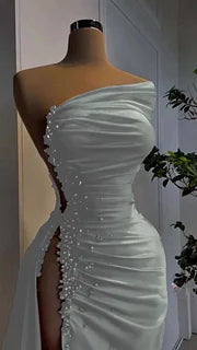 Red Pearl Strapless Prom Dress Long Slit Sleeveless With Beading