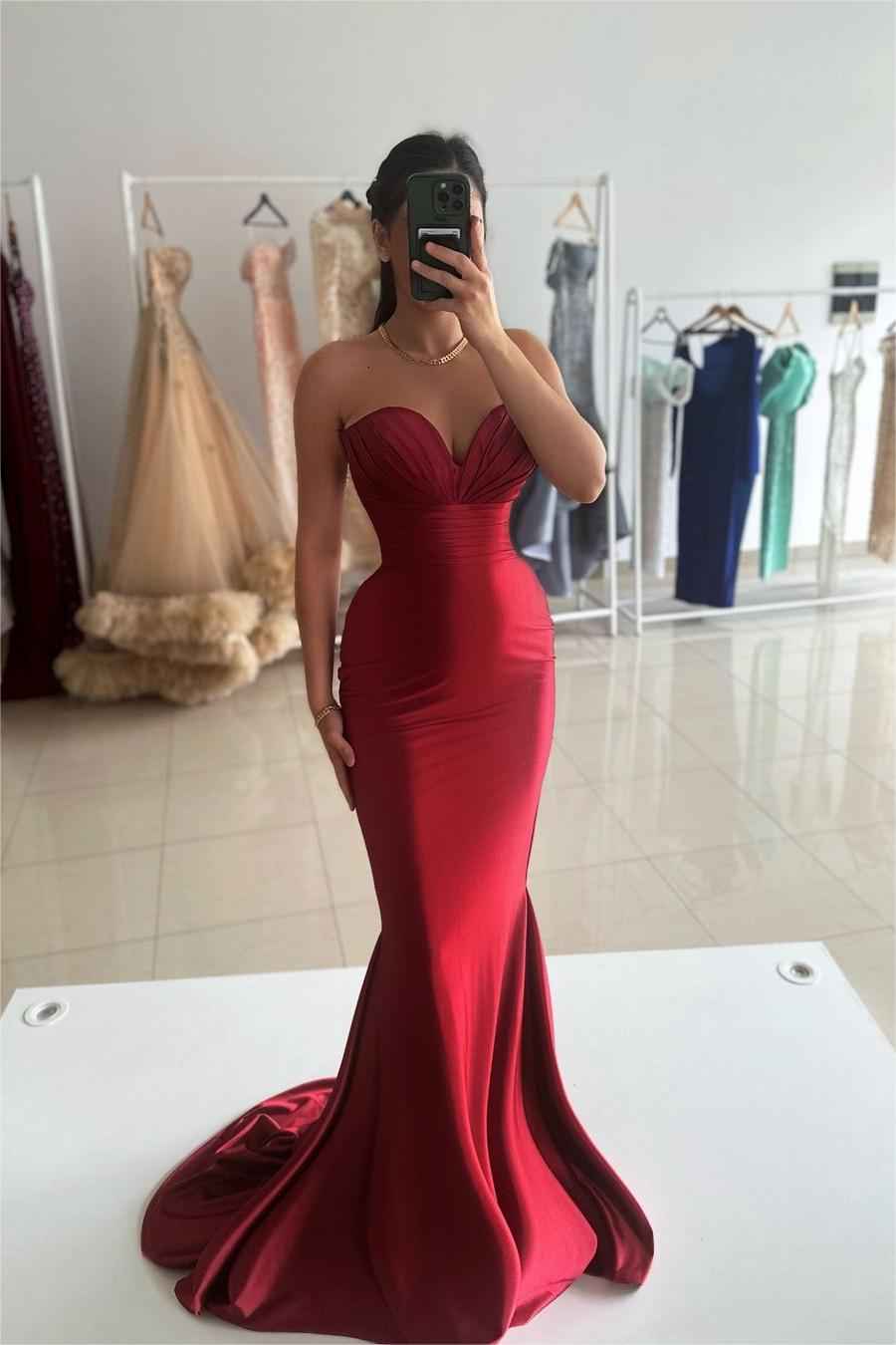 Stunning Burgundy Stain Strapless Sleeveless High Waist Mermaid Long Prom Dress