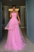 Chic Tulle Strapless Sleeveless Long Prom Dress With Pleated