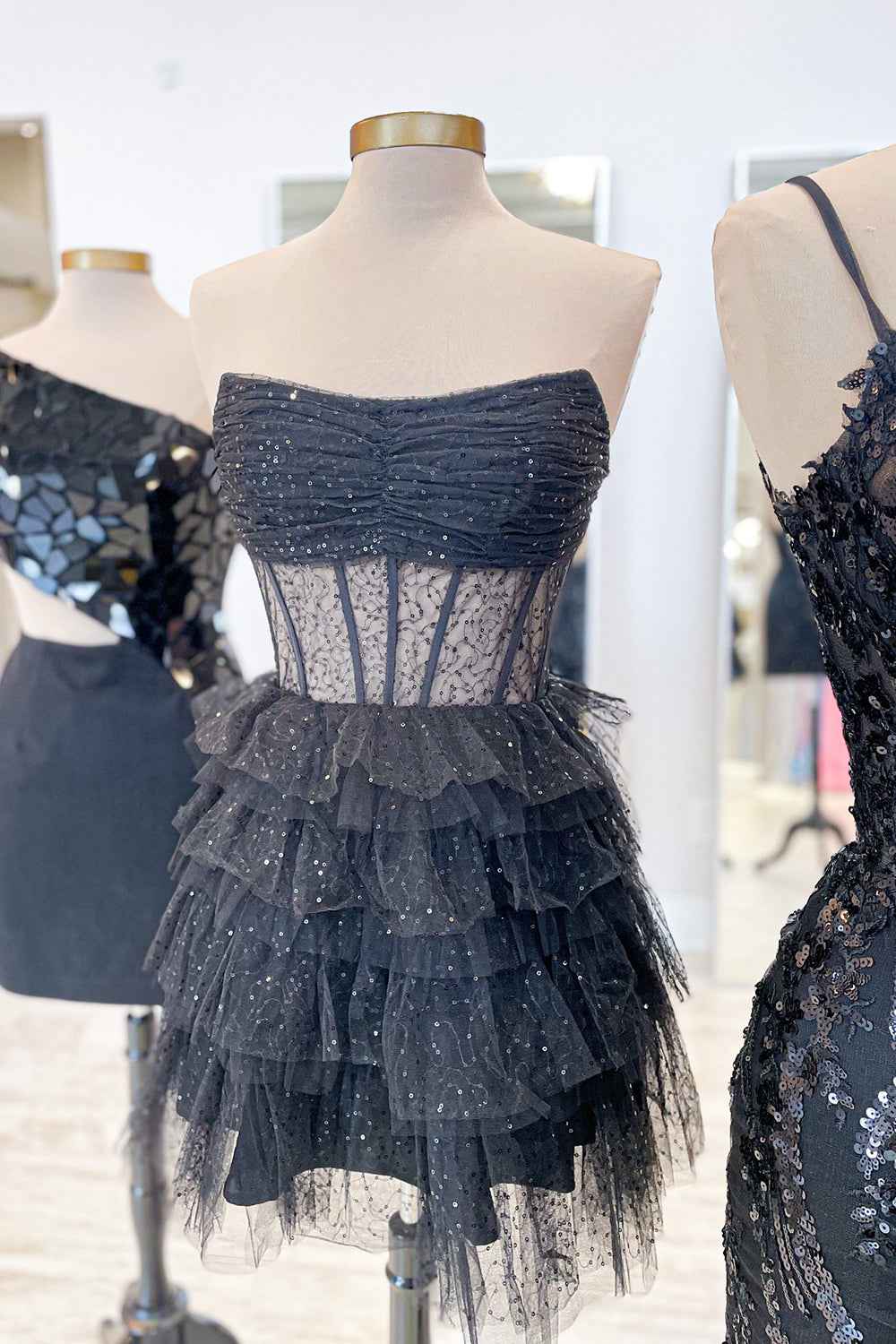 Sparkly Black Corset Tiered A-Line Tulle Short Homecoming Dress Bmbride
