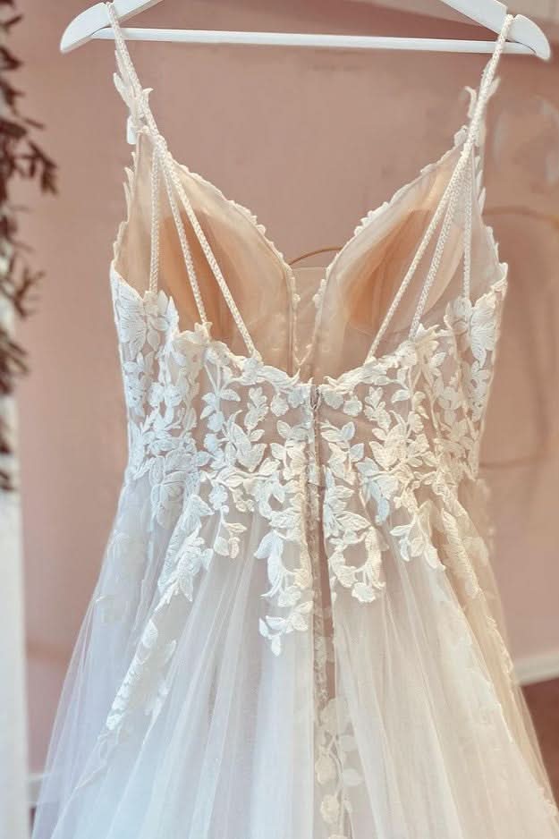A-Line Sweetheart Wedding Dress With Appliques Lace Ruffles Tulle BM bride