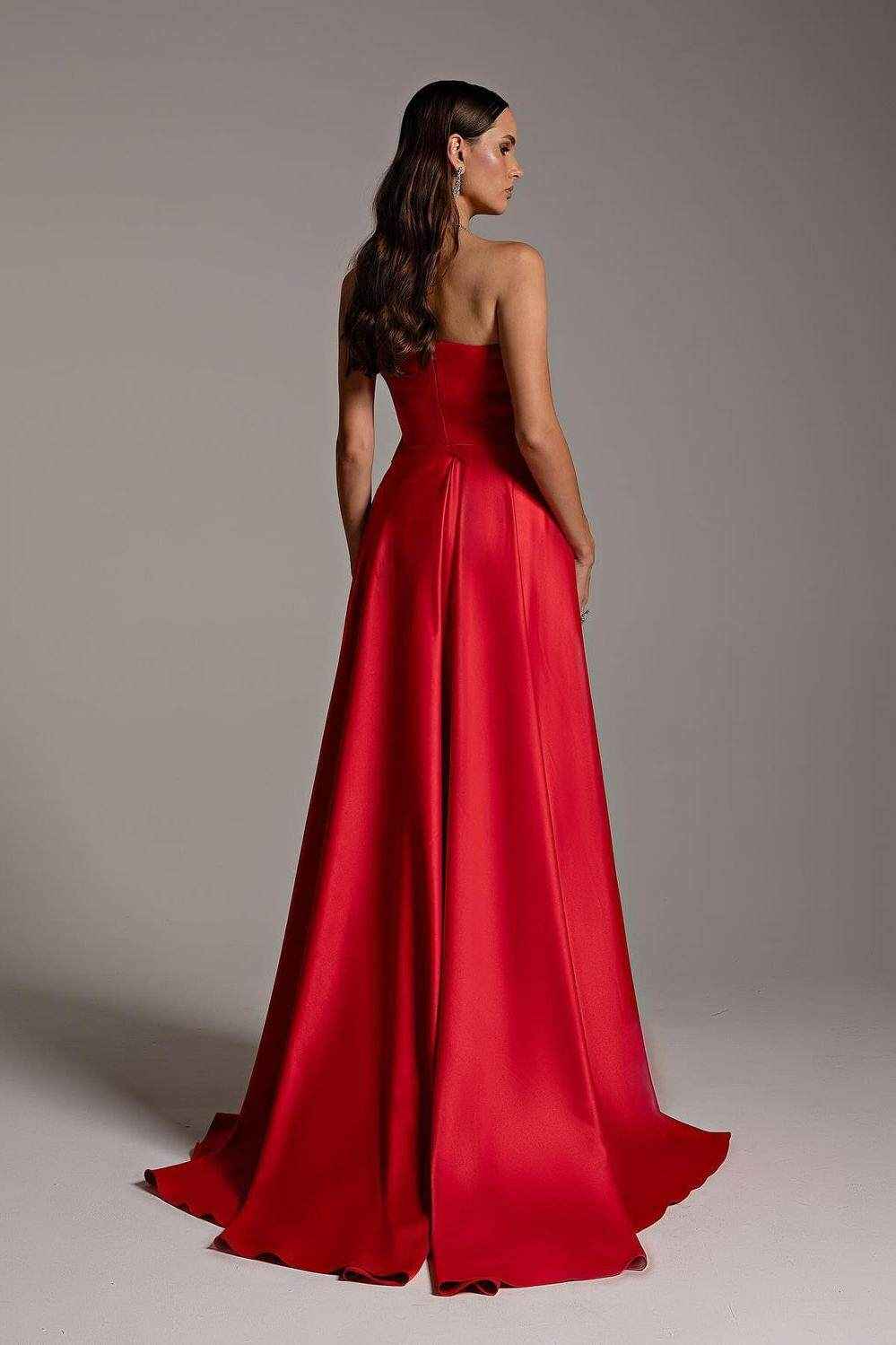 Red Strapless Sleeveless Long Mermaid Prom Dress With Pleated