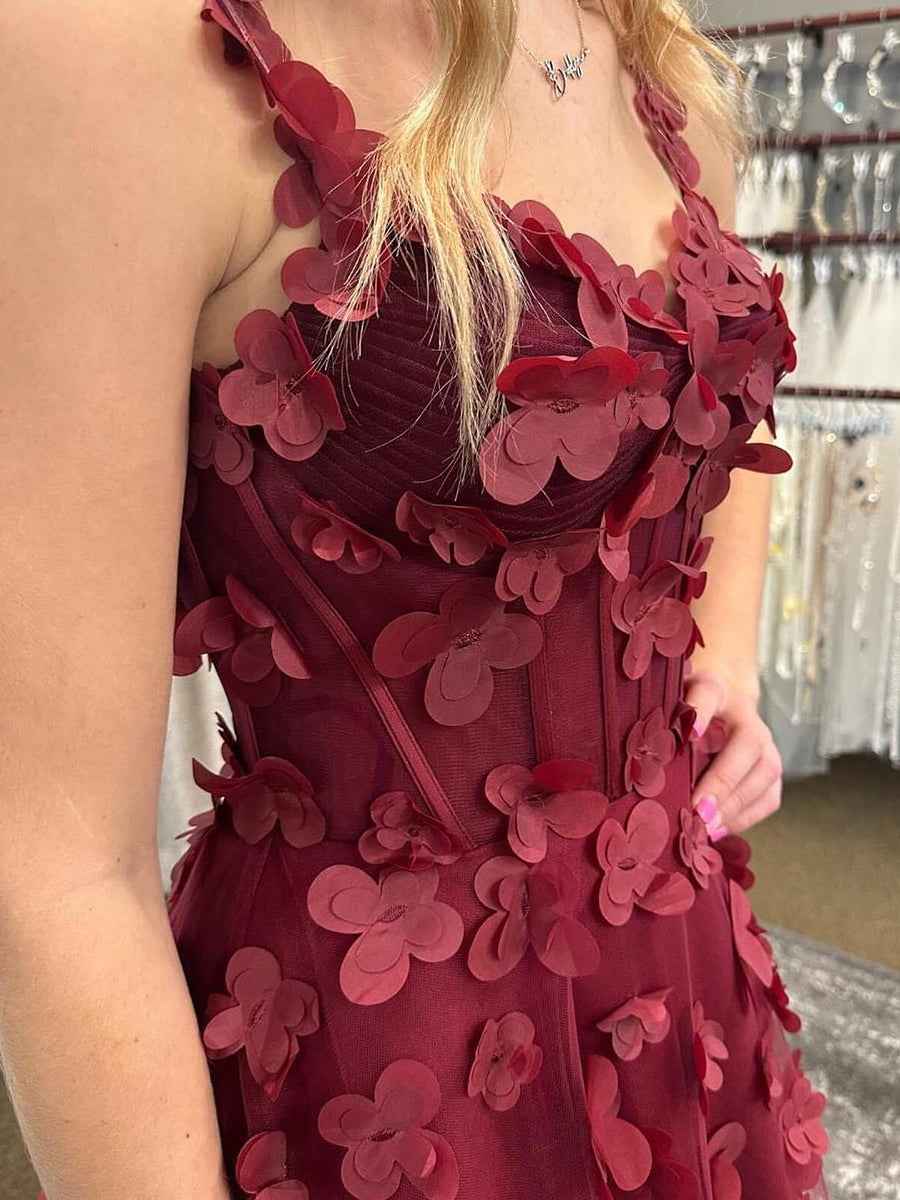Burgundy 3D Floral Appliqu¡§| Corset Prom Dress with Slit