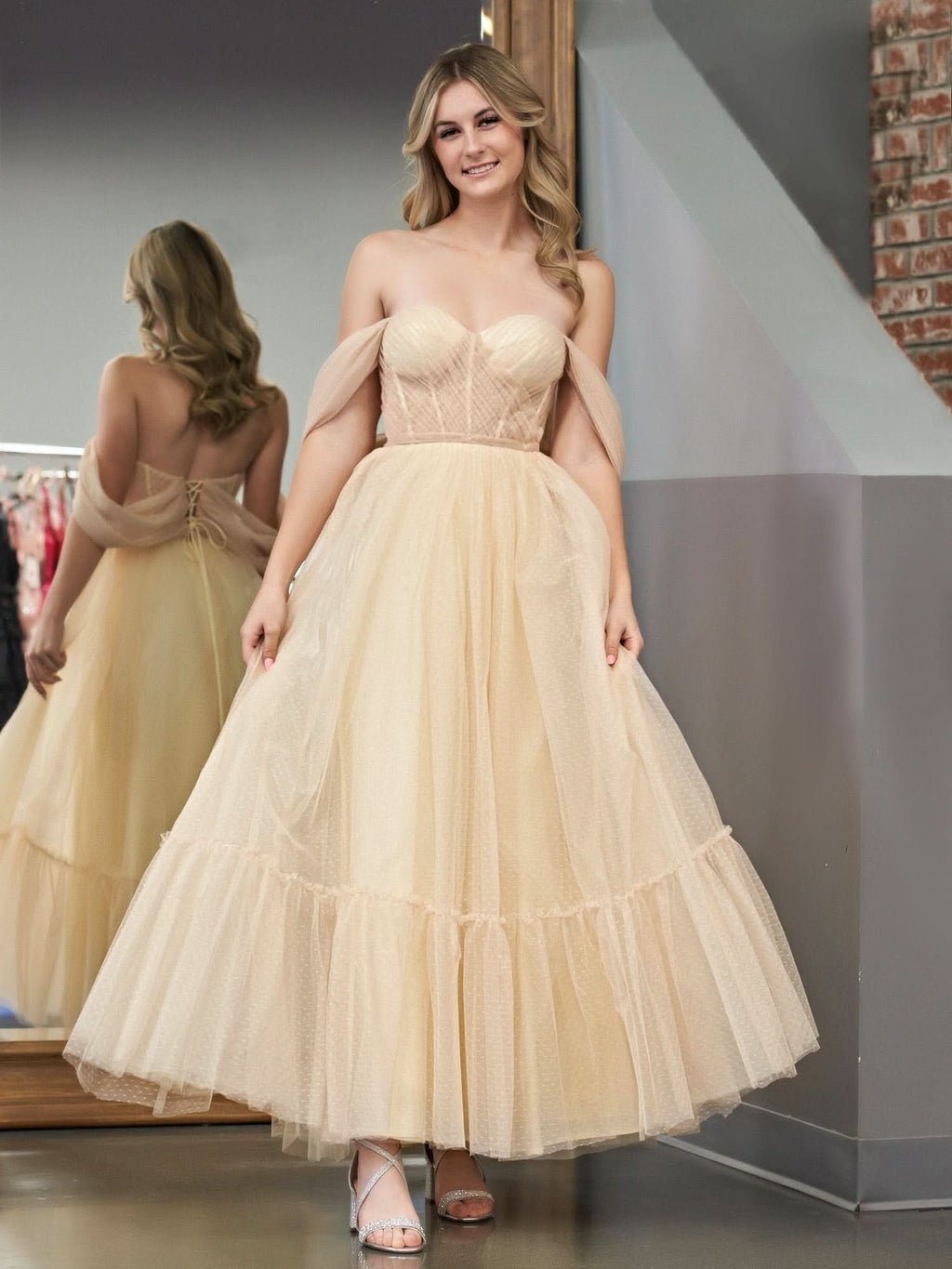 Exquisite A-Line Champagne Tulle Sweetheart Tea-Length Prom Dress BM bride