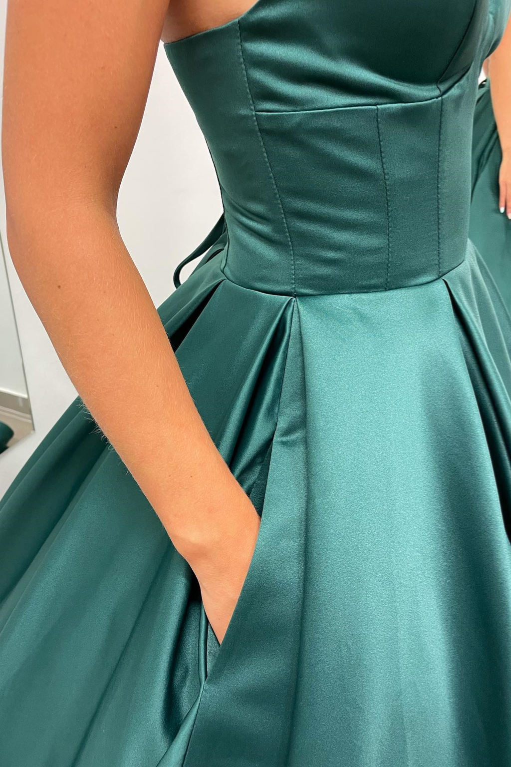 Stylish A-line Hunter Green V-Neck Satin Long Prom Dress BM bride