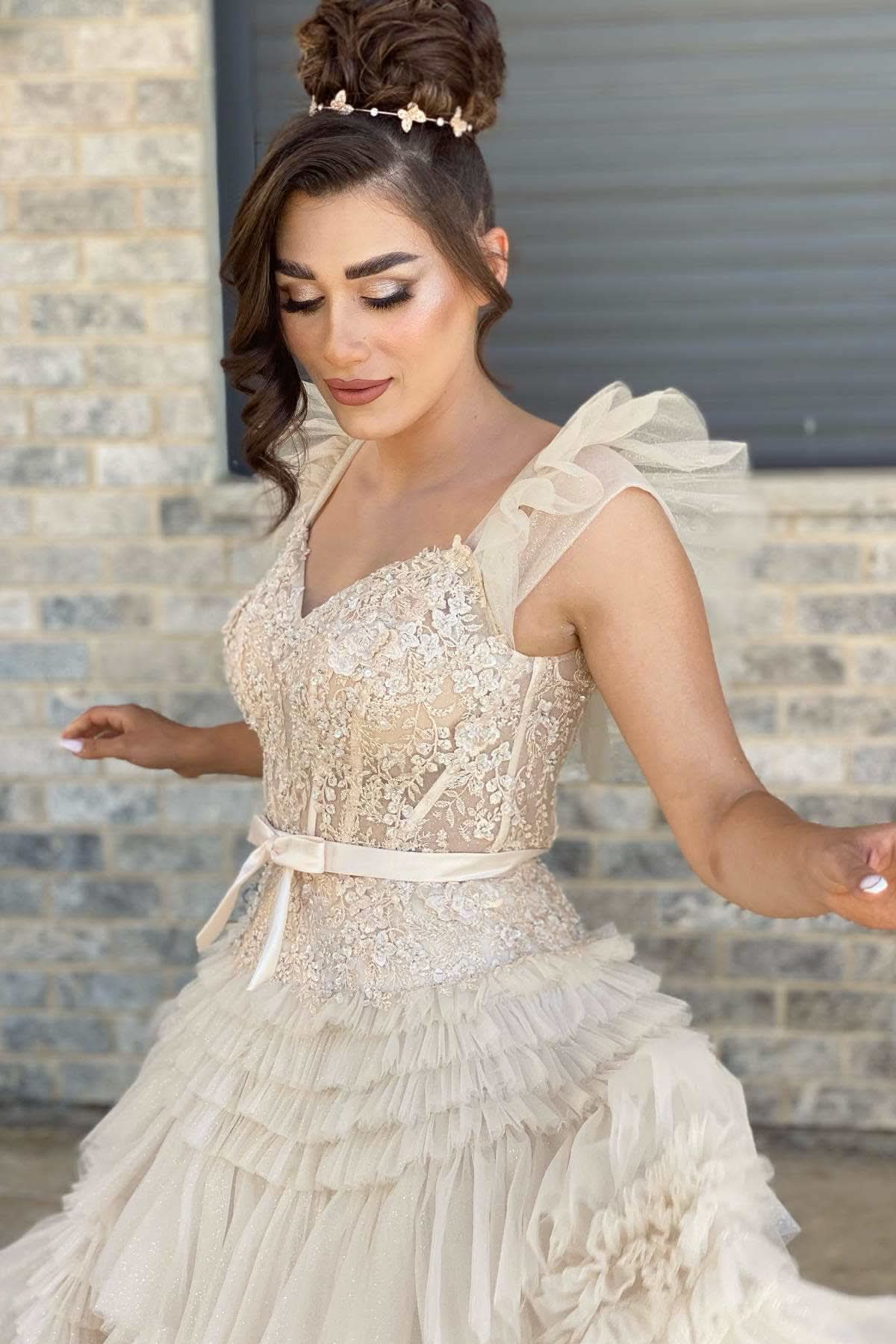 Stunning V-Neck Ivory Appliques Tiered Tulle Prom Dress with Flowing Sleeves BM bride