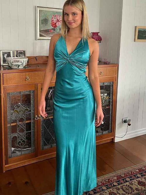 Green Chic Sheath Halter Neck Long Prom Party Dress with Backless Bowknot BMBRIDE