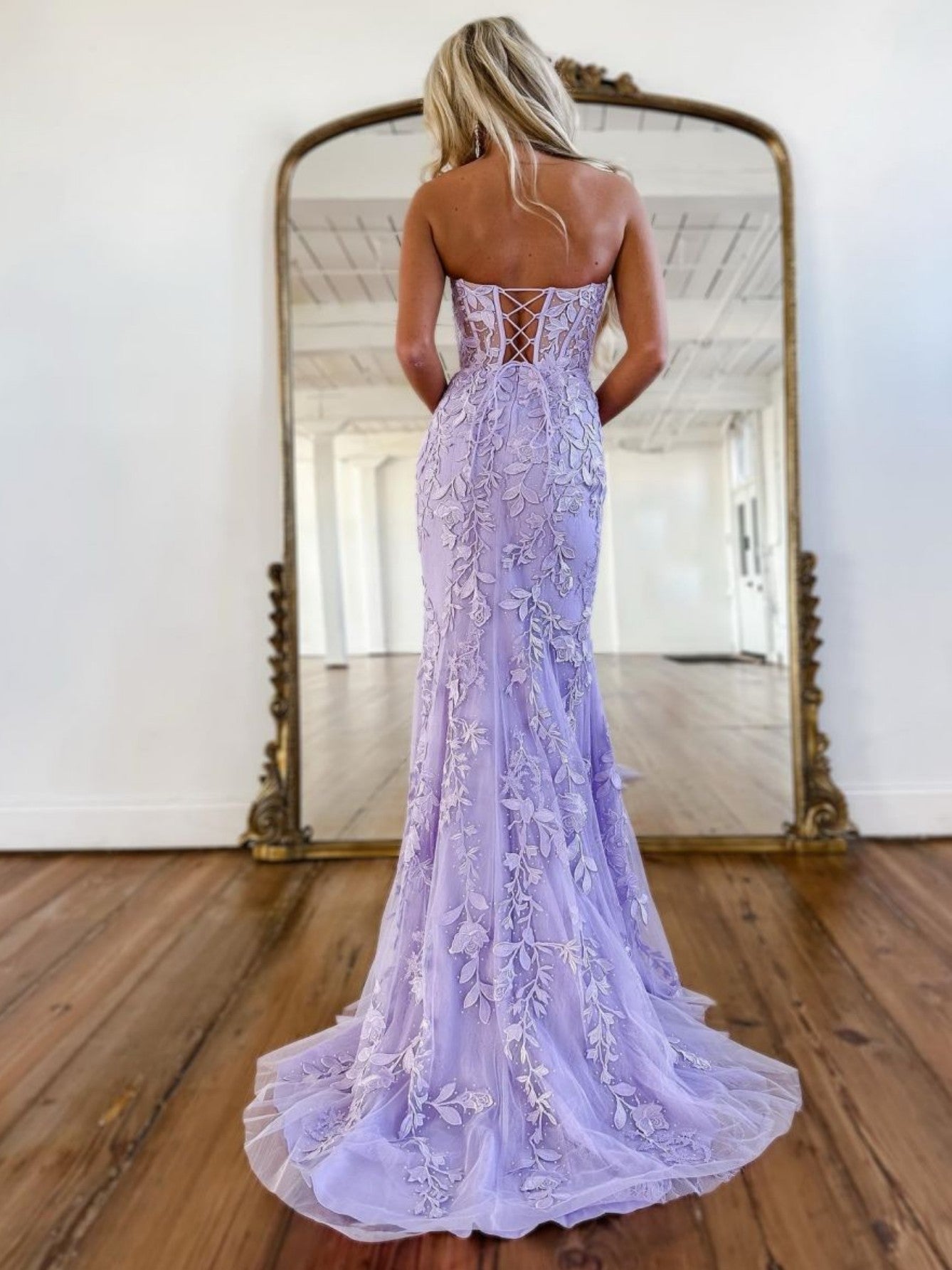 Glamorous Mermaid Strapless Lace Prom Dress with Appliques BM bride