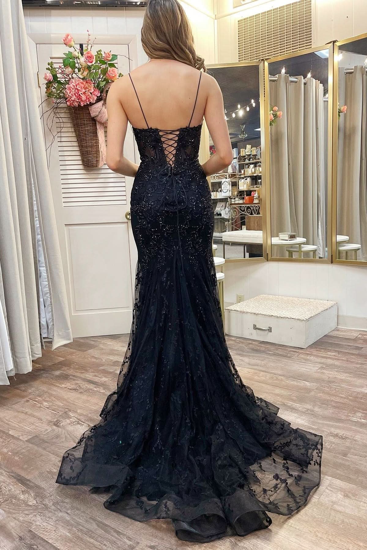 Bold Black Appliques Plunge V Lace-Up Trumpet Prom Gown BM bride