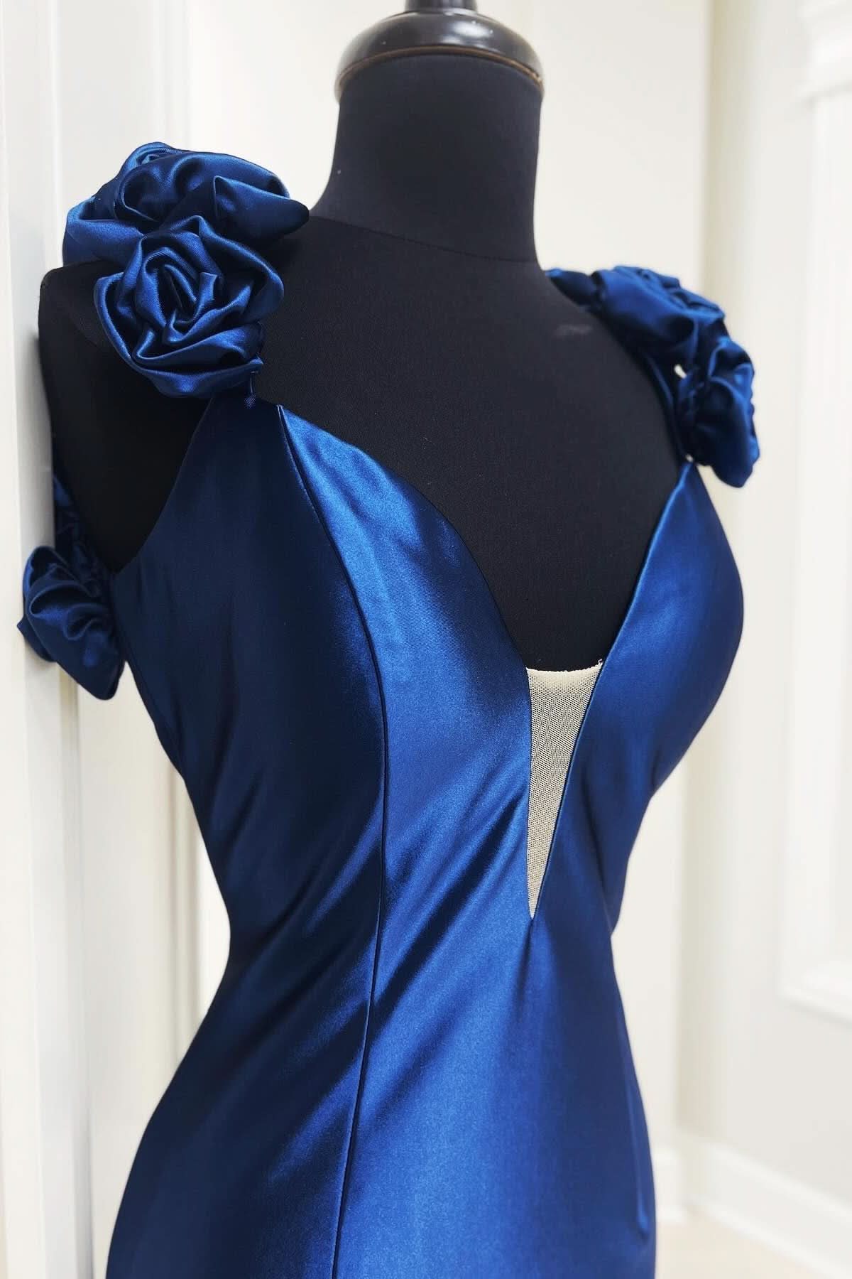 Alluring Rosette Plunge V Backless Mermaid Long Gown BM bride