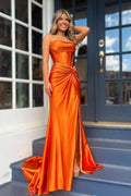 Stunning Red Strapless Twist-Front Mermaid Long Dress with Slit BM bride