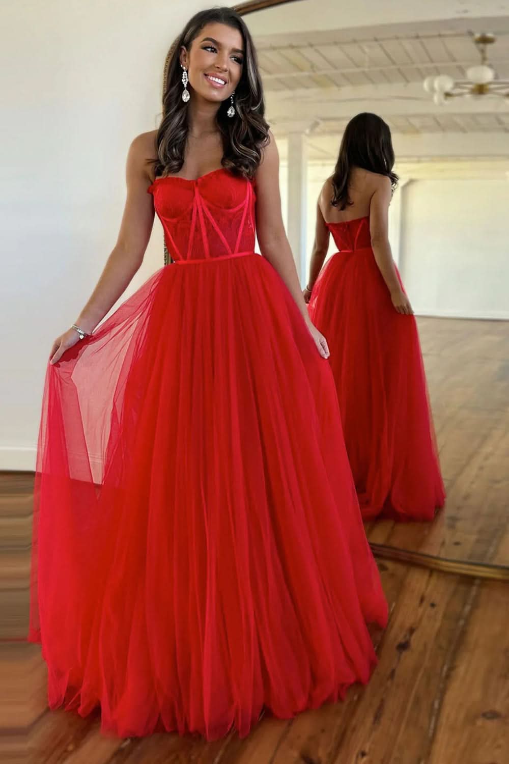 Enchanting A-Line Sweetheart Corset Tulle Prom Dress with a Flattering Slit BM bride