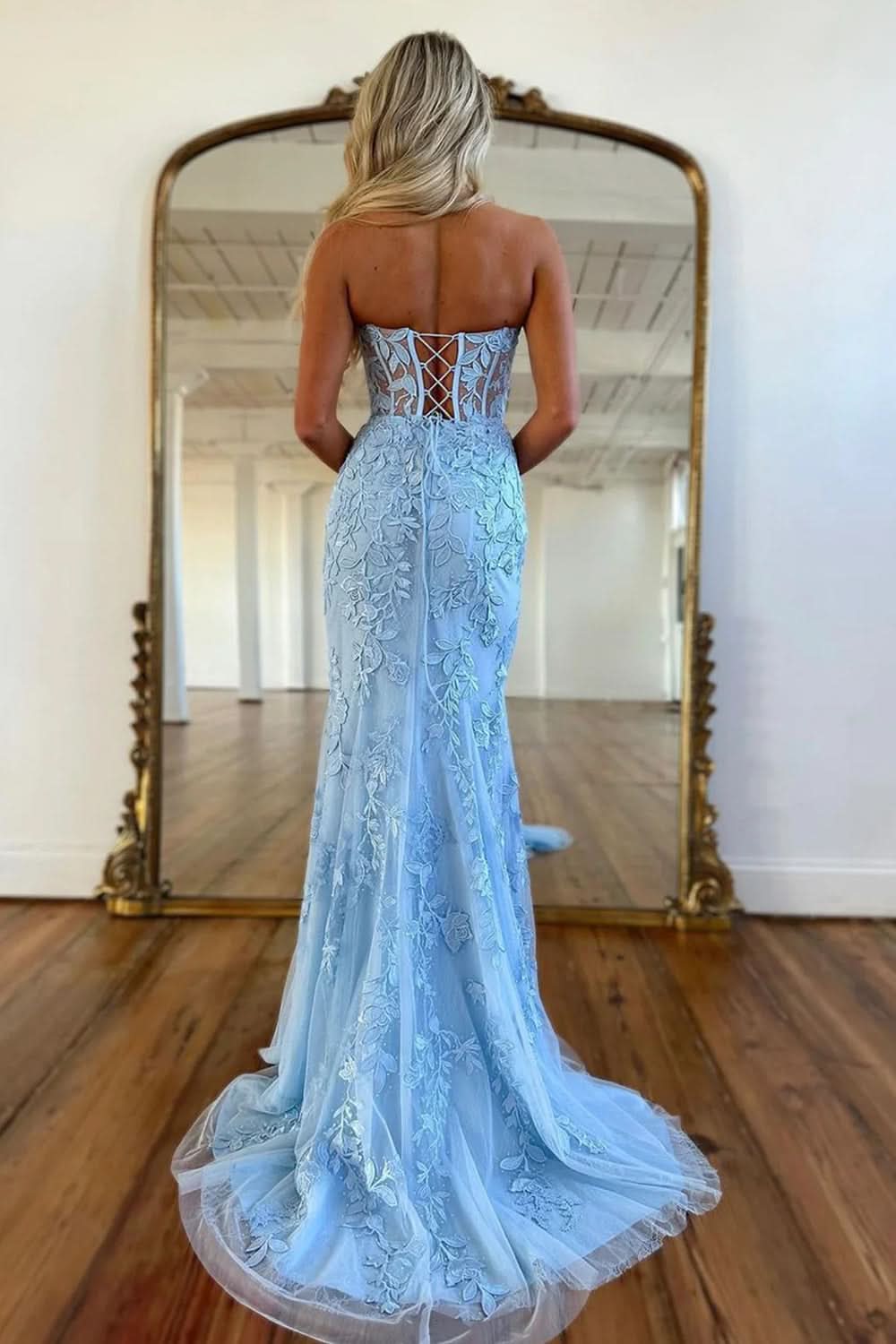 Glamorous Mermaid Strapless Lace Prom Dress with Appliques BM bride