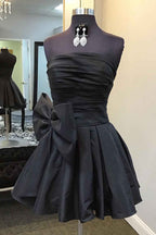 Red Strapless A-Line Satin Short Homecoming Dress with Bowknot Bmbride