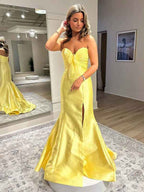 Yellow Mermaid Stapless Sweetheart Long Prom Dress with Slit