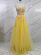 Yellow Metallic Lace Appliqu¡§| Tulle Long Prom Dress with Slit