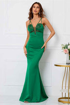 Emerald Green Mermaid Spaghetti Strap Prom Dress With Sequins