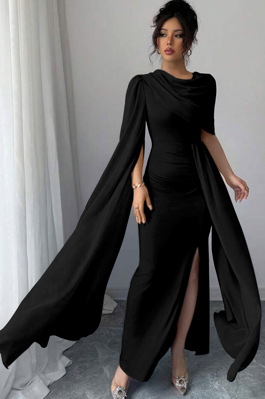 Sleeveless Jewel Neck Long Mermaid Prom Dress With Split Pleated