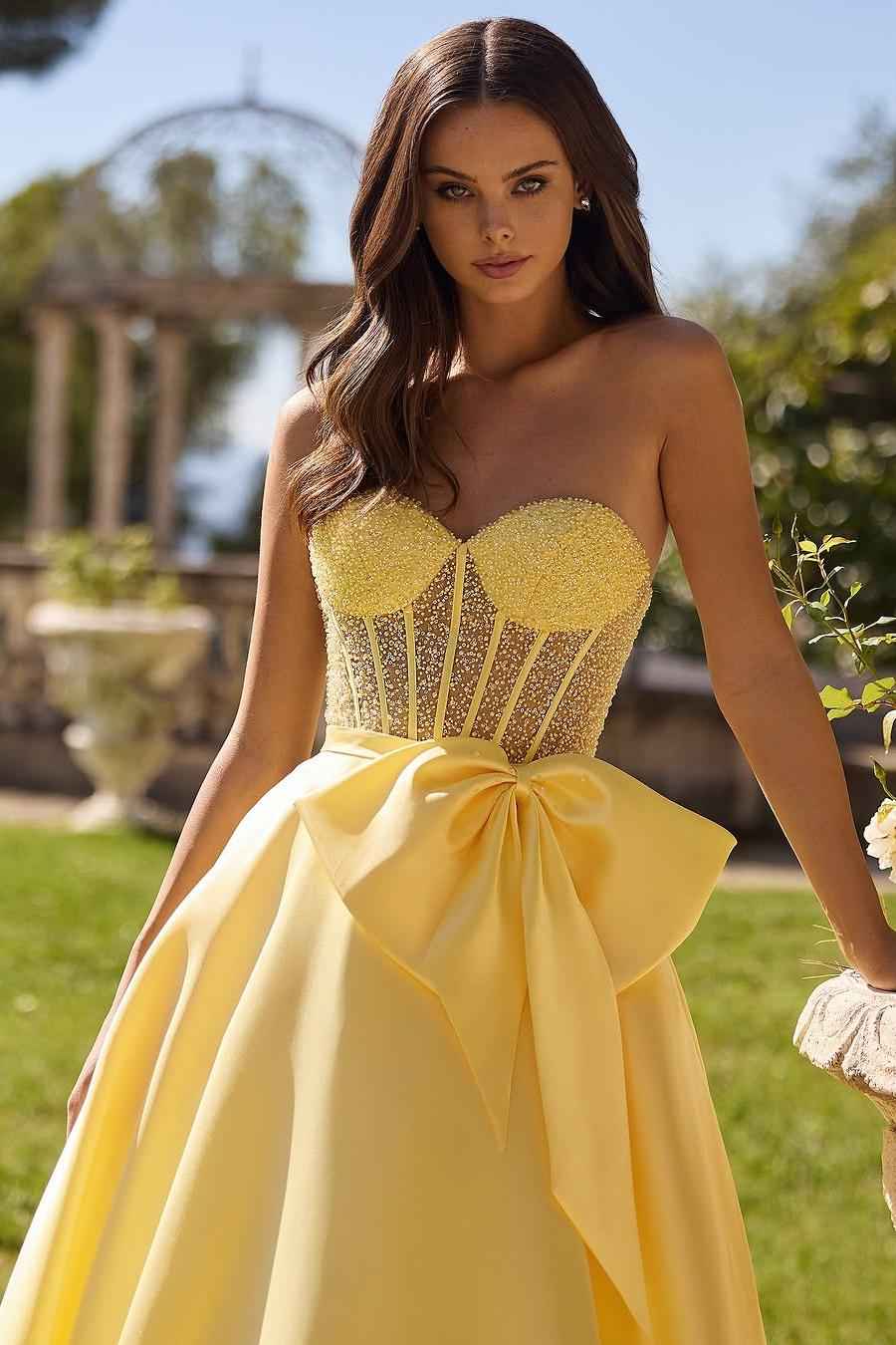 Sleeveless Sweetheart Strapless Long Prom Dress With Bowknot