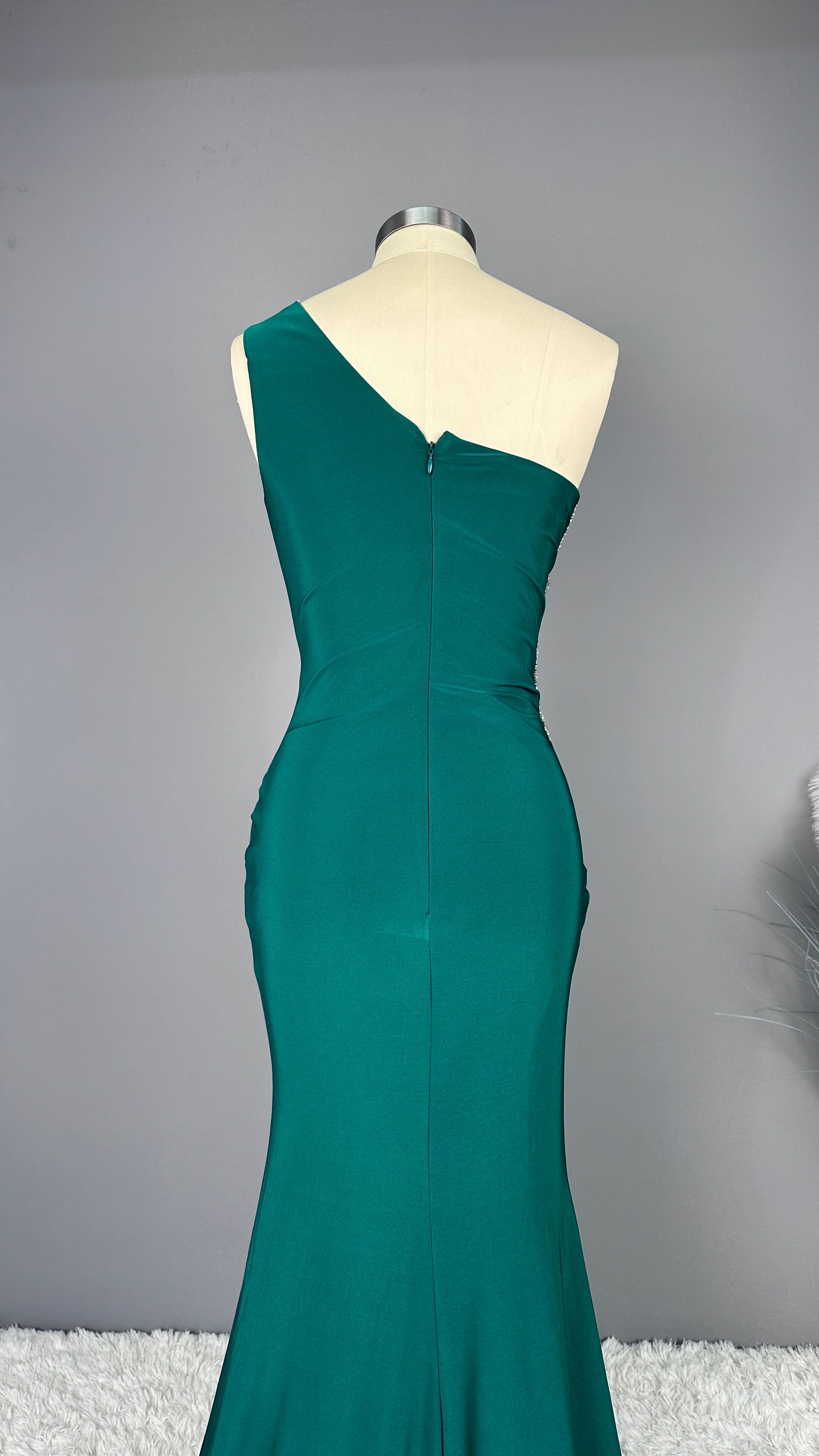 Emerald Green Sleeveless One-Shoulder Appliqued Long Prom Dress BM bride