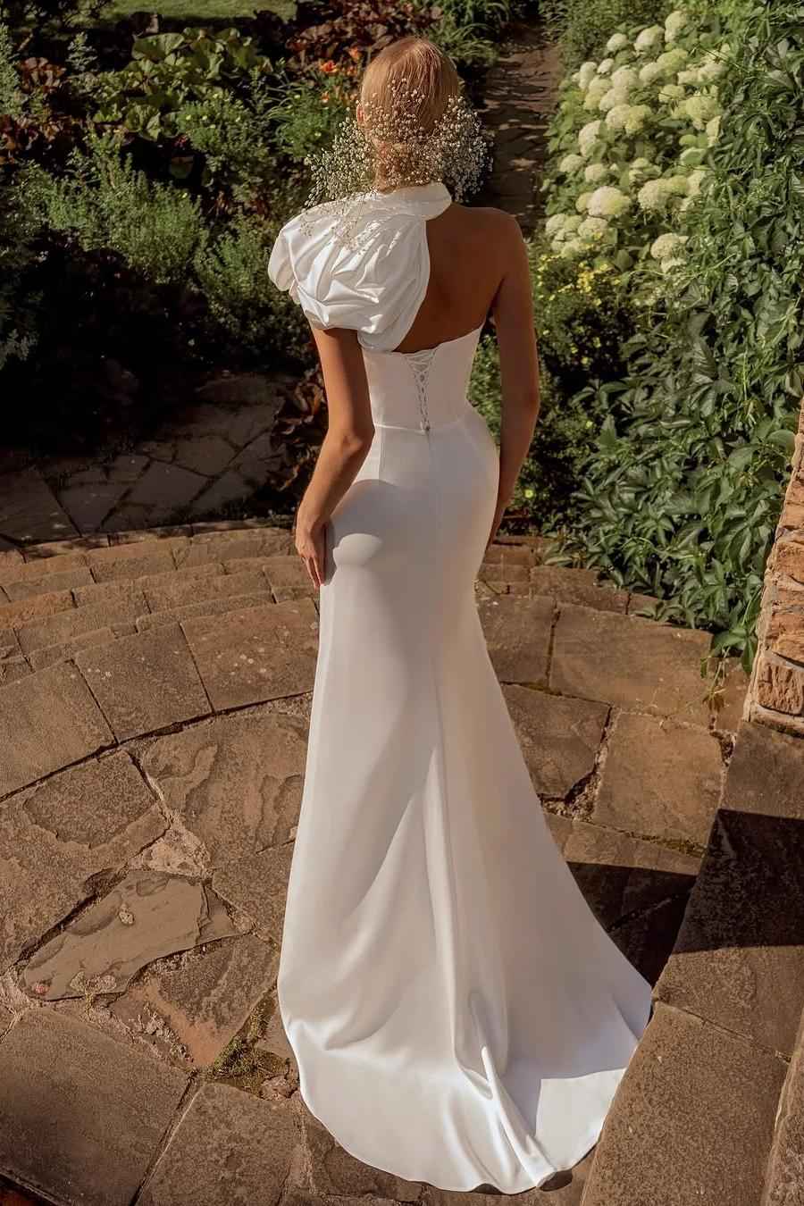 Halter Strapless Sleeveless Mermaid Long Prom Dress With Pleated