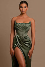 Attractive Green Sleeveless Strapless Mermaid Split Prom Dress With Pleated