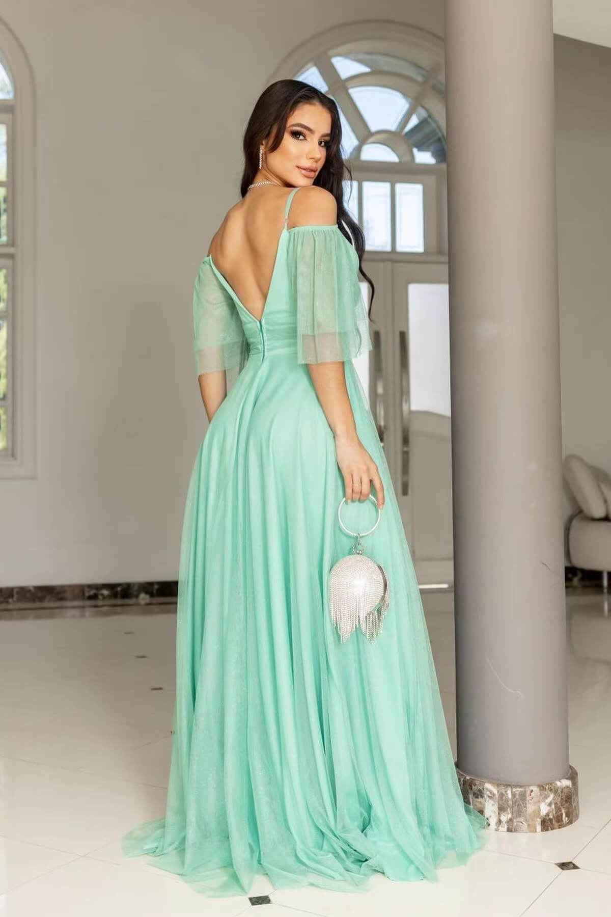 Chic Tulle Spaghetti Strap Deep V Neck Boho Prom Dress A Line With Sequins