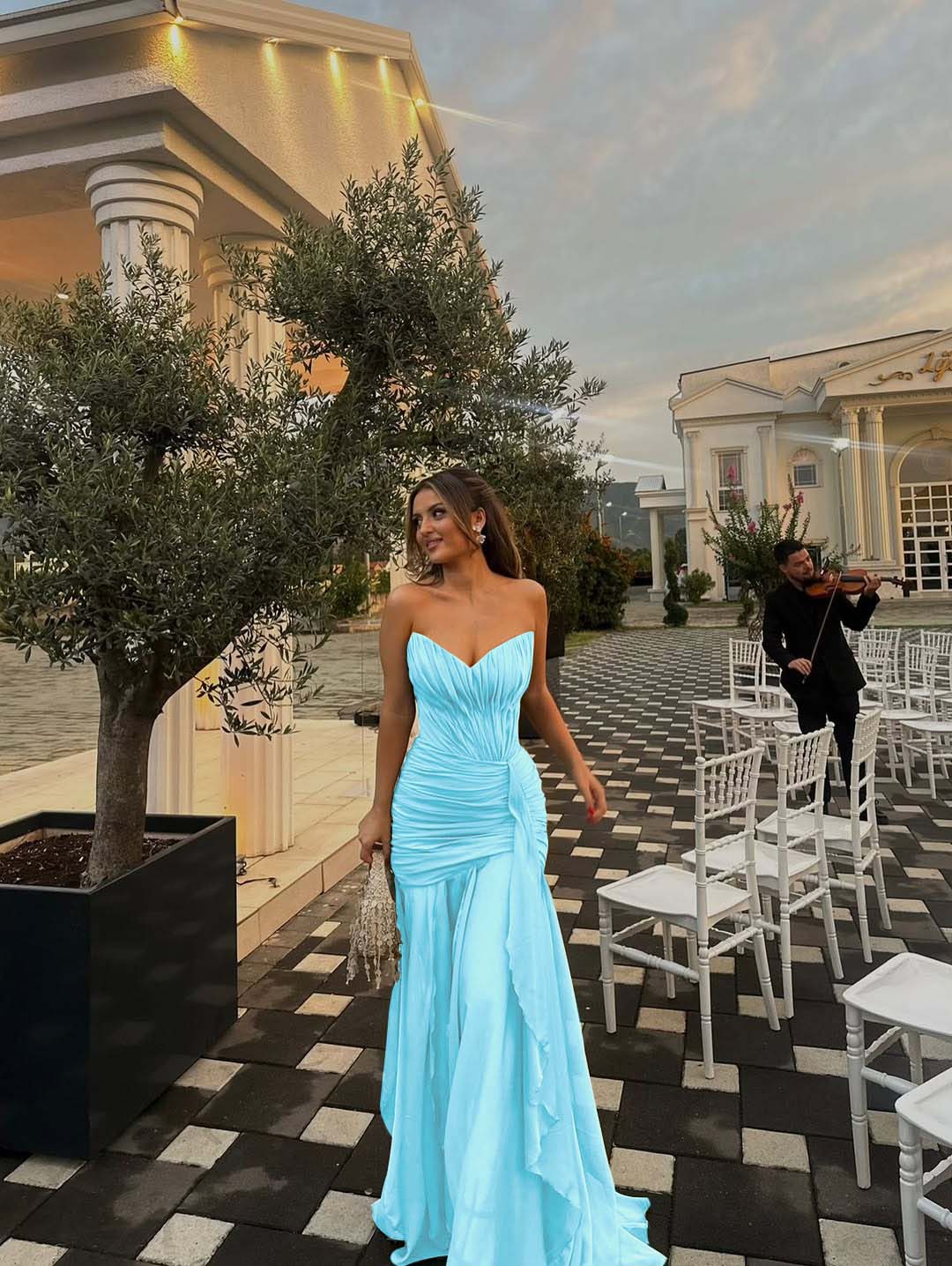 Strapless V Neck Sleeveless Long Prom Dress With Pleated Ruffle