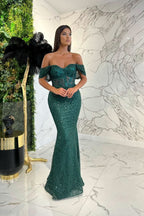 Dark Green Sweetheart Off-The-Shoulder Prom Dress with Appliques and Sequins BM bride