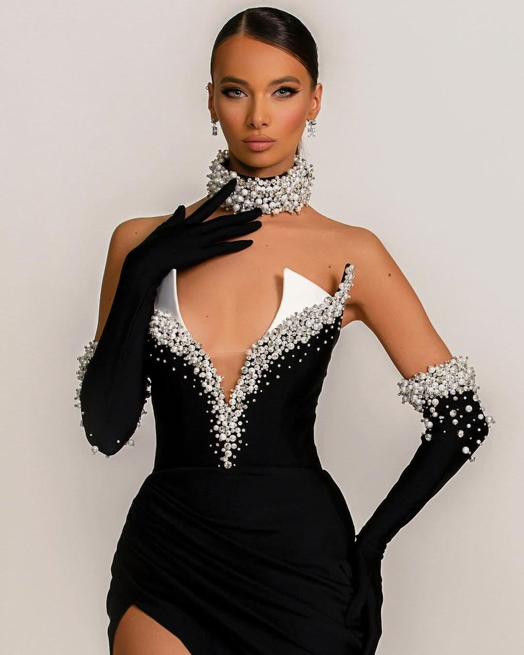 Evening Dress Black V-Neck Halter Half Sleeves Beadings Split BM bride