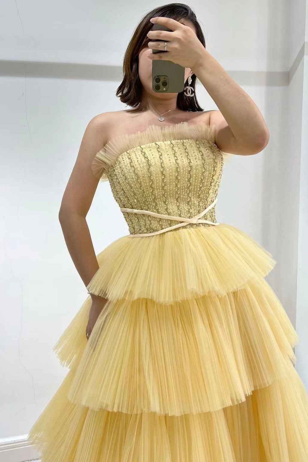 Daffodil Strapless Sleeveless Tulle Long Prom Dress With layered