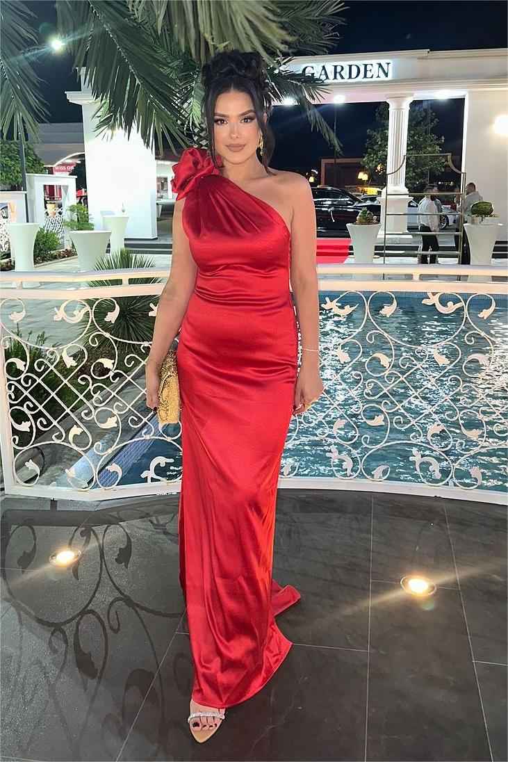 Glamorous Red Satin One Shoulder Sleeveless Long Prom Dress With Pleated