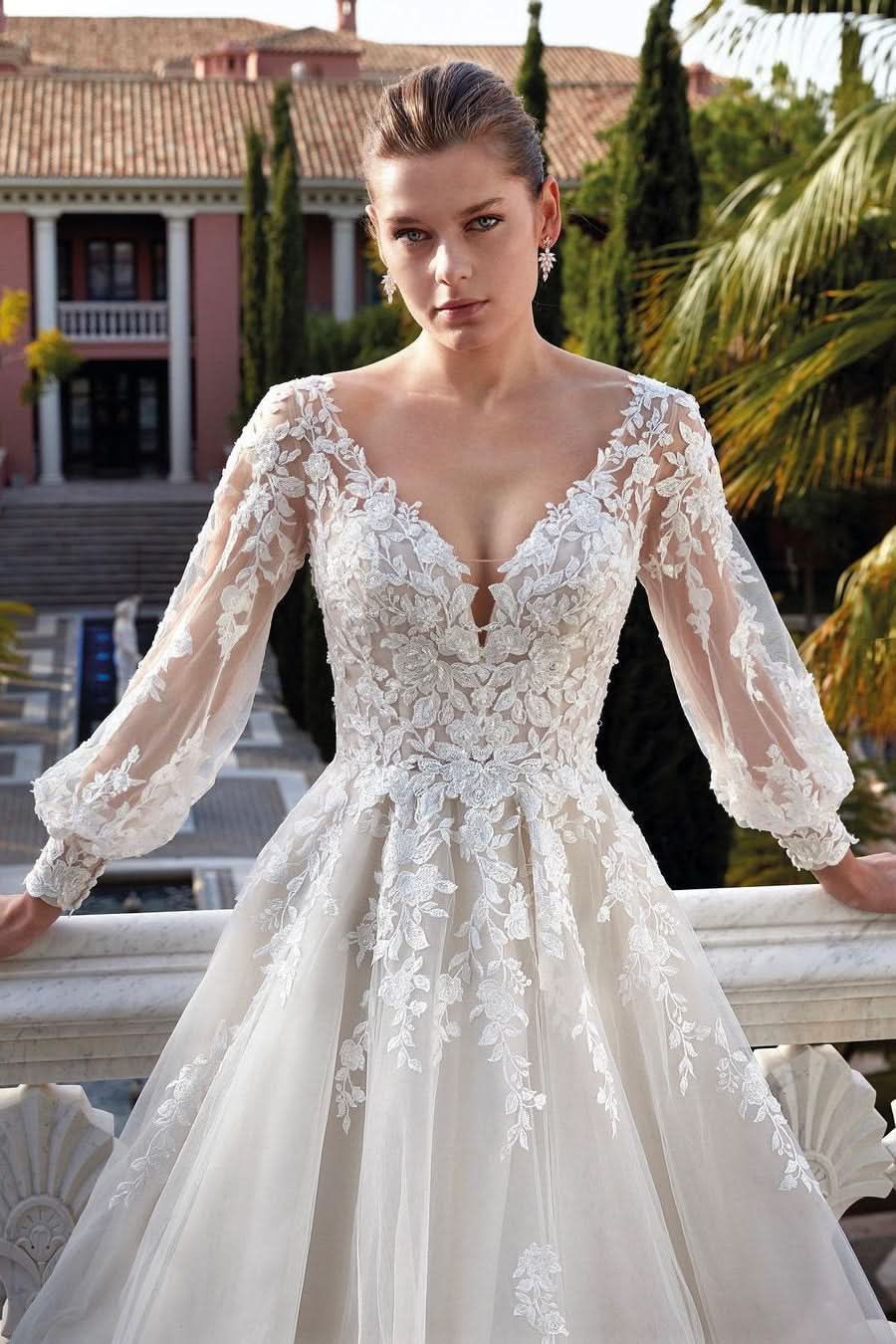 BMbride Amazing V-neck Backless Long Sleeves A-line Appliques Wedding Dress BMbride