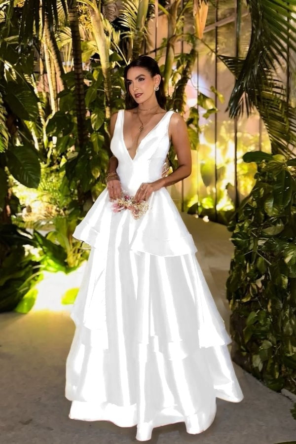 Straps Deep V Neck Sleeveless A Line Long Prom Dress With Pleated