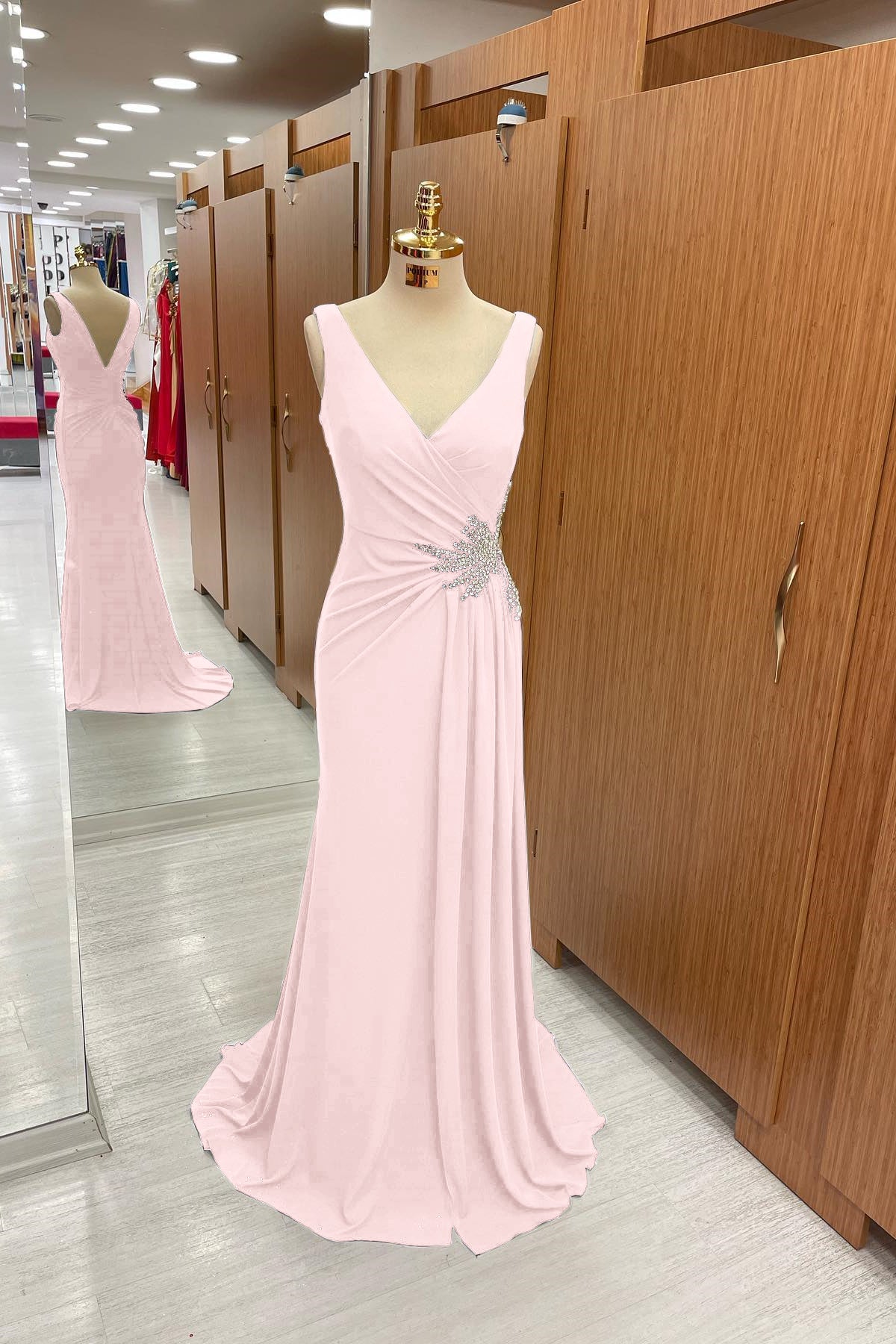 Amazing Dark Navy Straps V Neck Pleated Prom Dress With Rhinestone