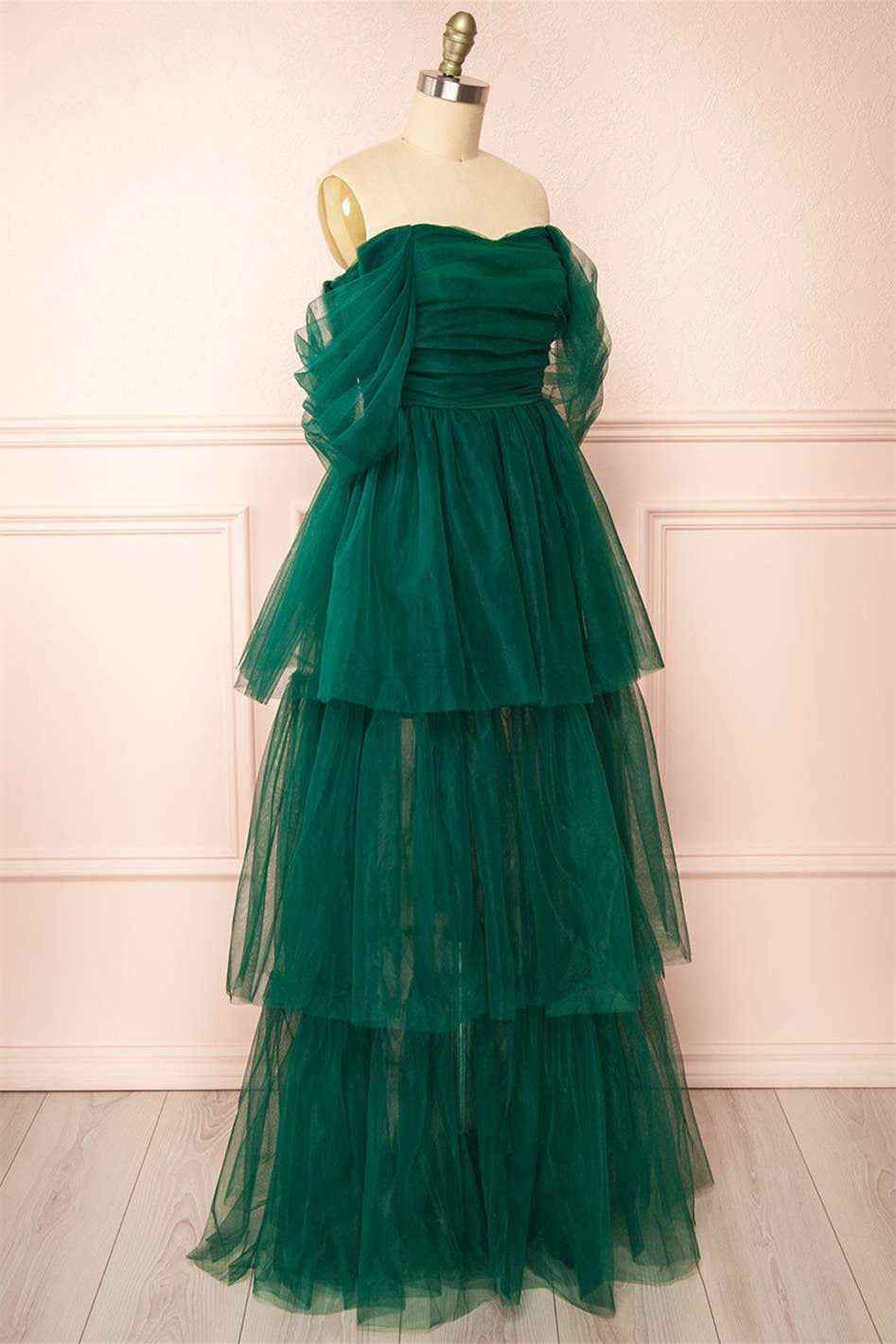 Charming Green Tulle Off the Shoulder Strapless Pleated A Line Cake Prom Dress