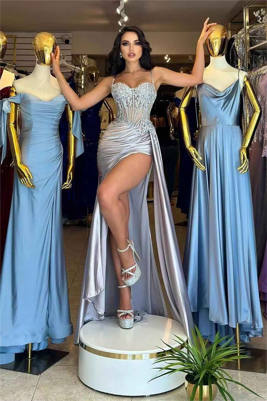 Exquisite Stain Spaghetti Strap Sleeveless Pleated Long Split Prom Dress With Embroidery