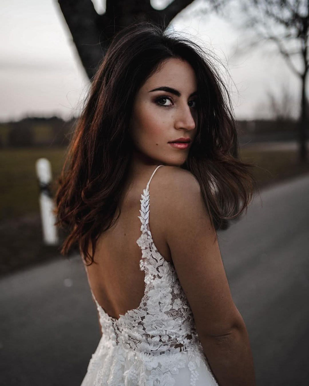 Simple Long A-Line V-Neck Tulle Wedding Dress with Appliques BM bride