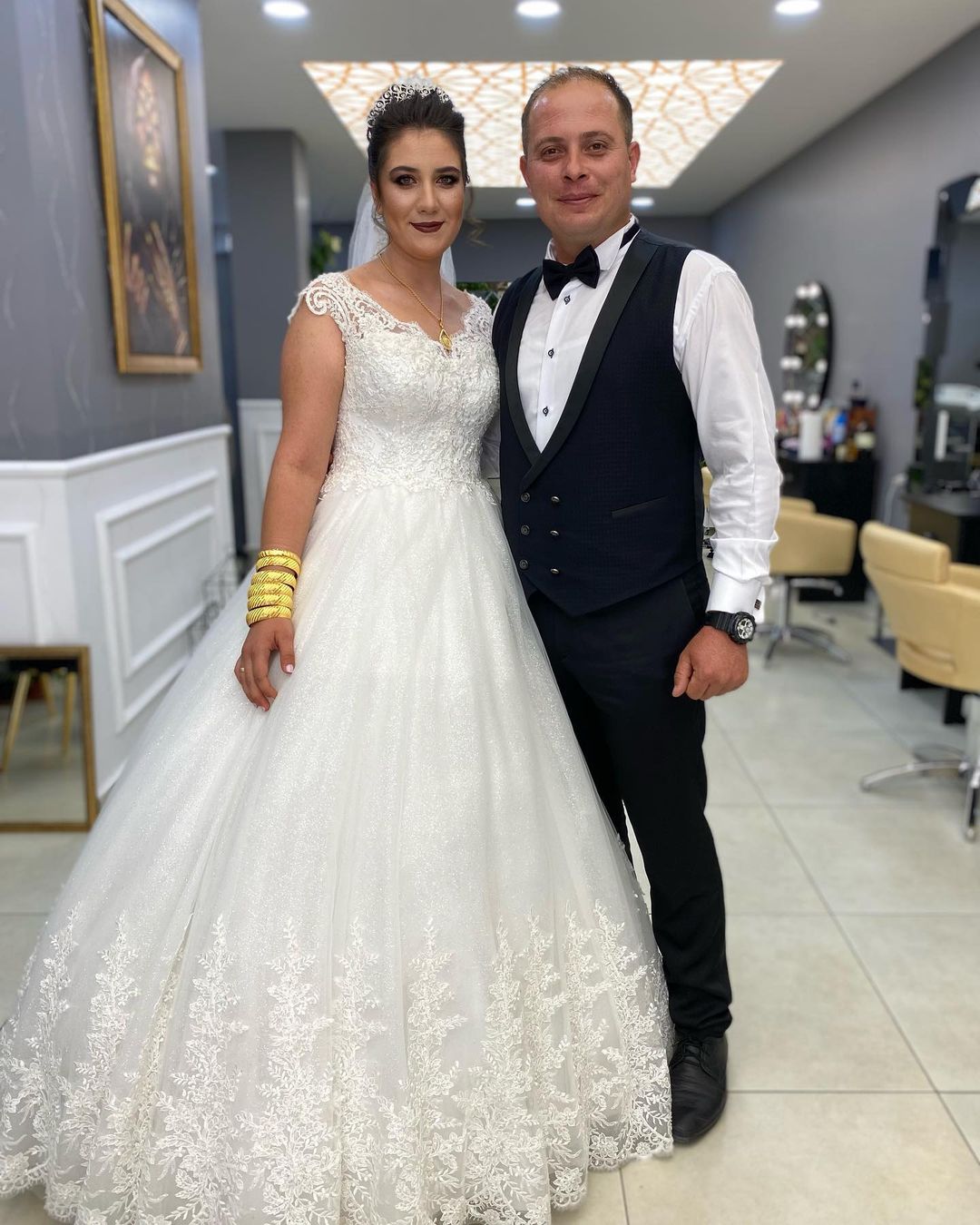 Mermaid Wedding Dress With Wide Straps Deep V-neck Backless Appliques BM bride