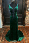 V Neck Mermaid Prom Dress Sleeveless With Diamond Appliques