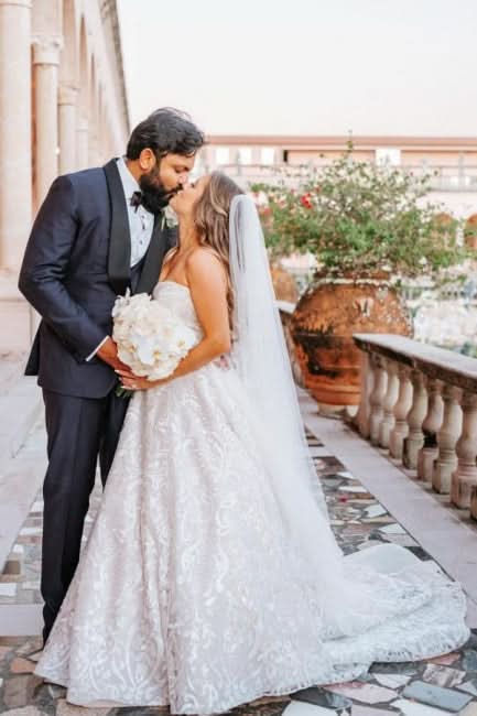 BMbride Beautiful A-Line Long White Sleeveless Wedding Dresses With Lace BMbride