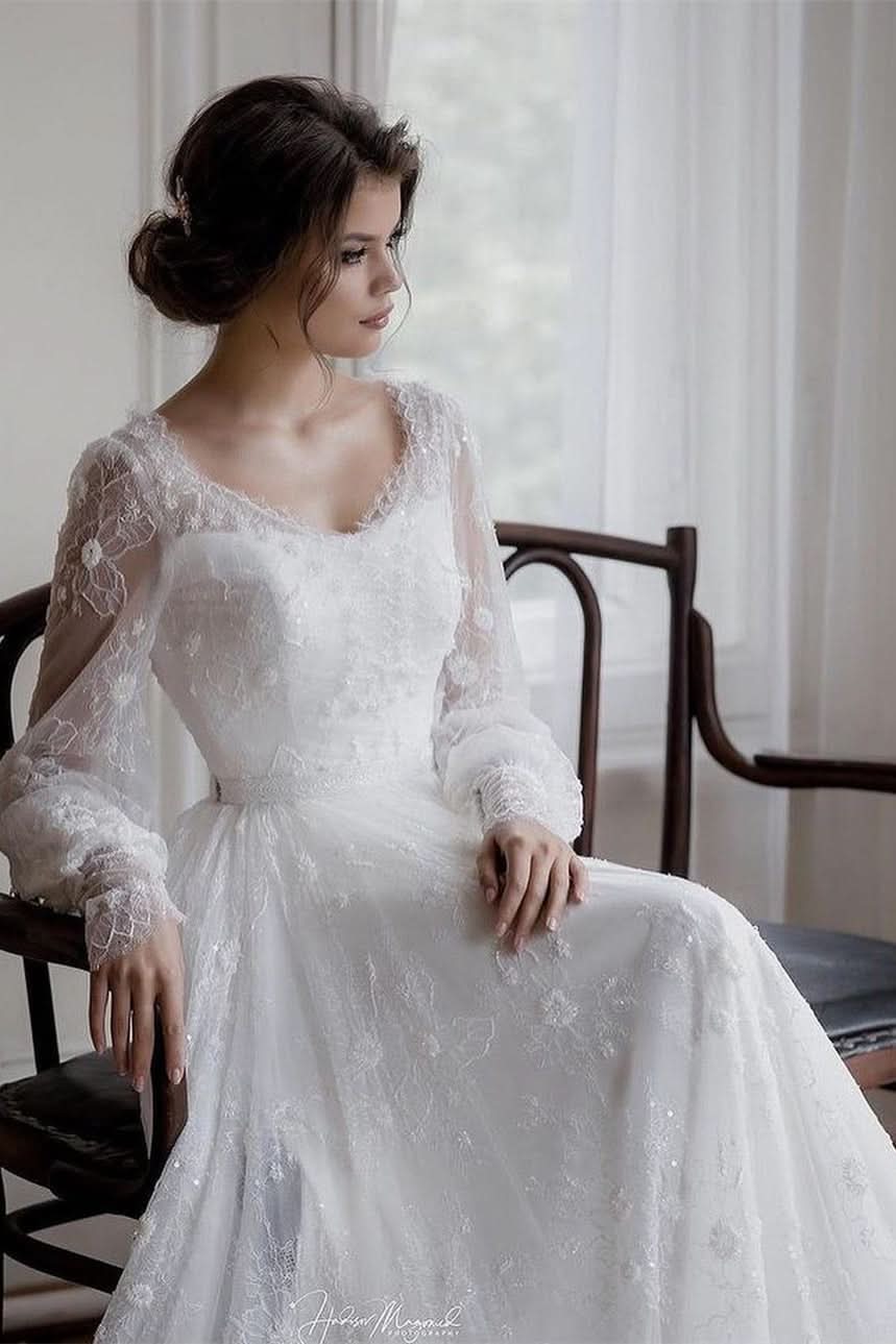 BMbride Beautiful A-line White Long Sleeves Lace Appliques Wedding Dress BMbride