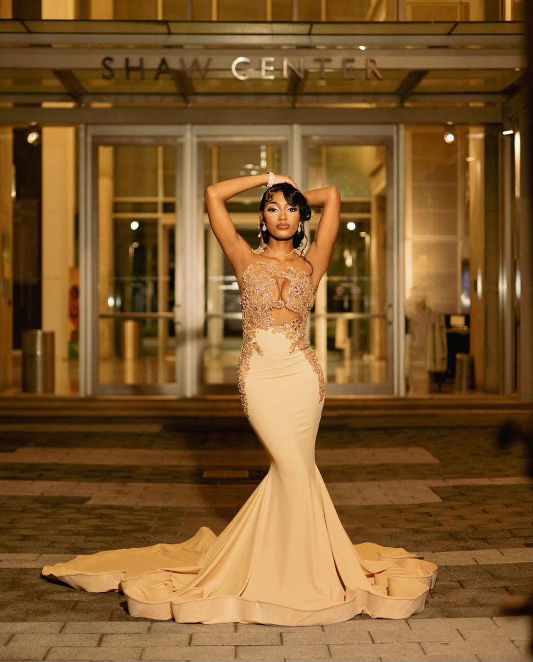 BMbride Beautiful Long Champagne Mermaid Sleeveless Beading Prom Dress With Lace BMbride