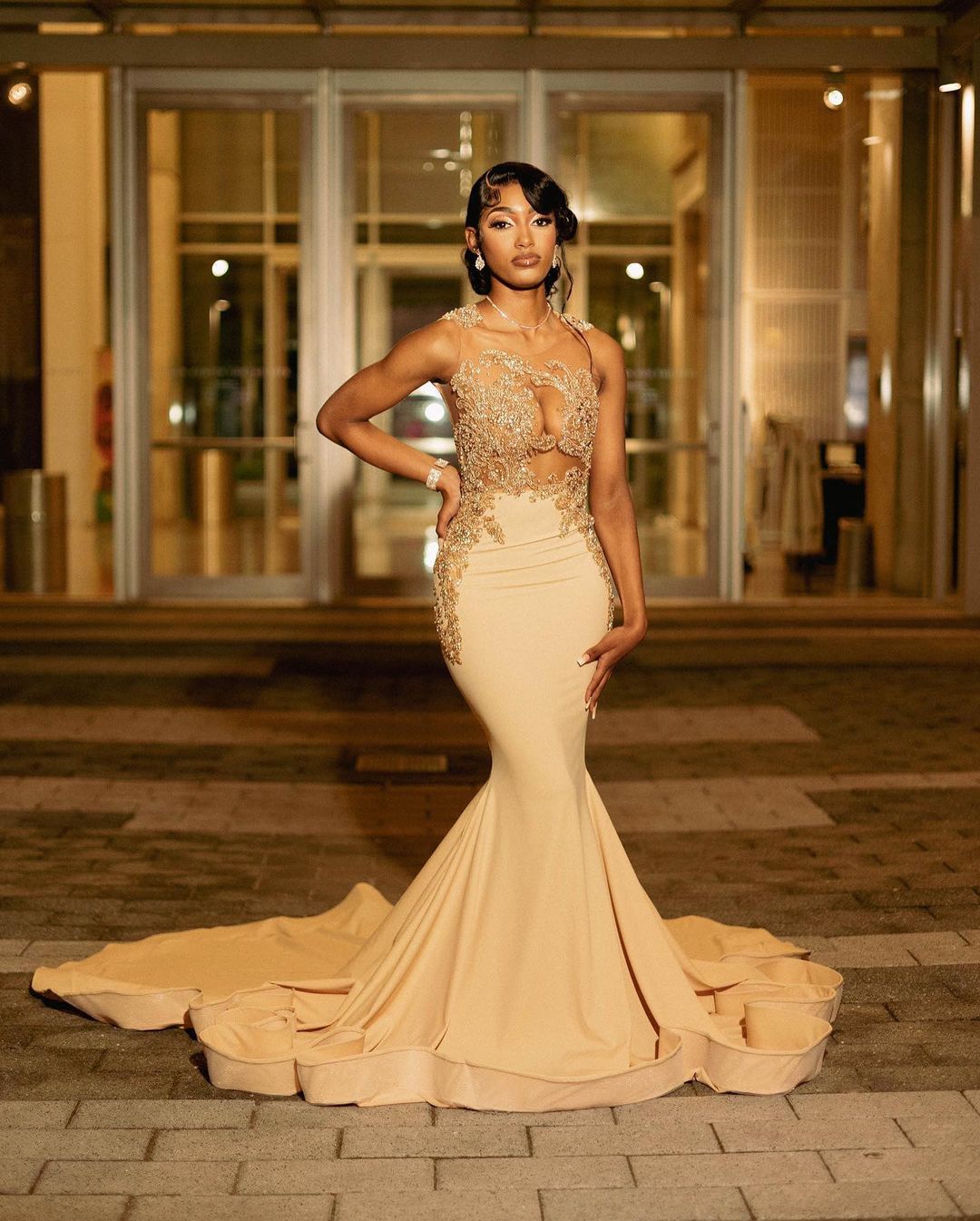 BMbride Beautiful Long Champagne Mermaid Sleeveless Beading Prom Dress With Lace BMbride